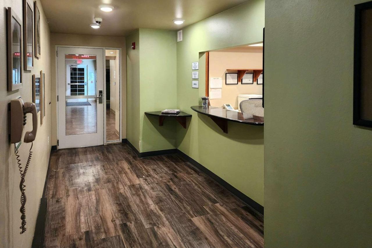 Baymont By Wyndham Dickinson Hotel Luaran gambar