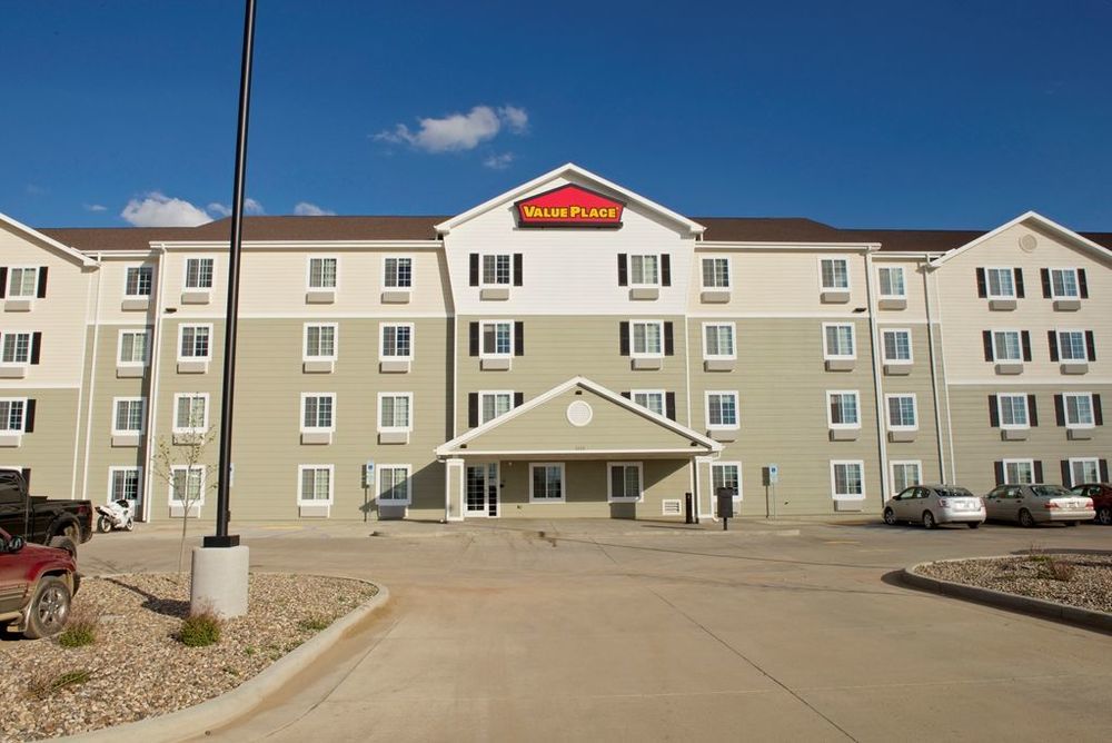 Baymont By Wyndham Dickinson Hotel Luaran gambar