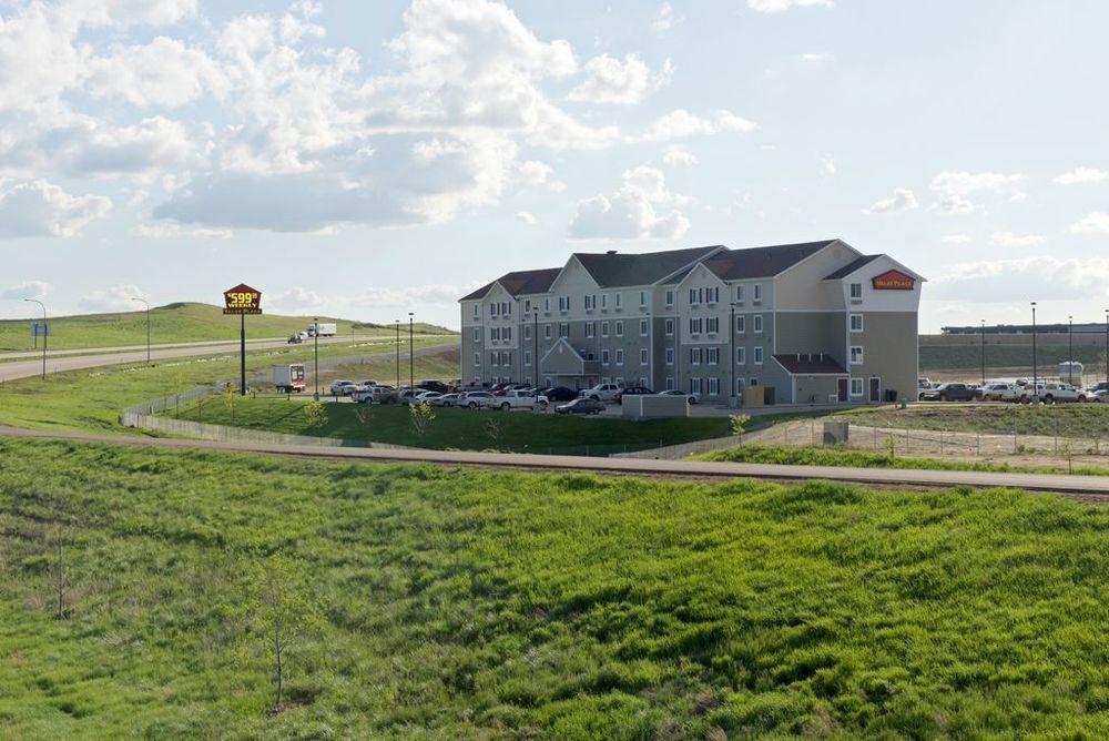 Baymont By Wyndham Dickinson Hotel Luaran gambar