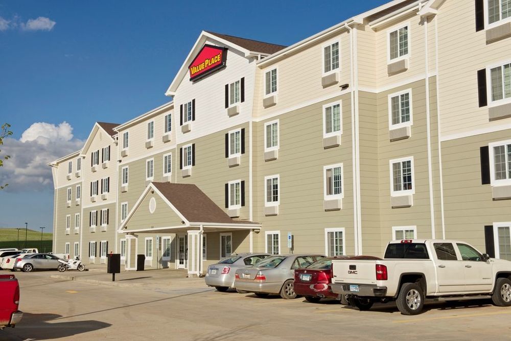 Baymont By Wyndham Dickinson Hotel Luaran gambar